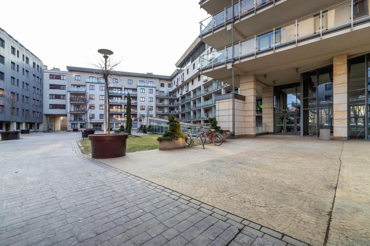 Premium Apartment Ludwinowska Krakow By Noclegi Renters Kültér fotó