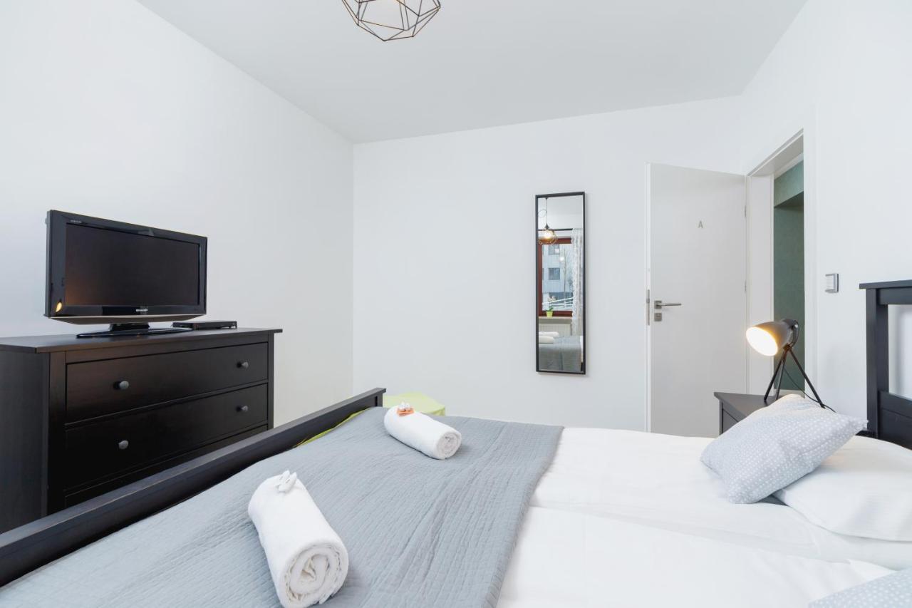 Premium Apartment Ludwinowska Krakow By Noclegi Renters Kültér fotó